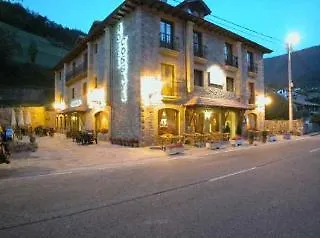 Hotel Cosgaya מלון קוסגאיה