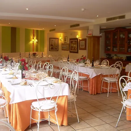 Hotel Hotel Cosgaya 2*