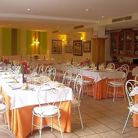 Hotel Cosgaya 2*