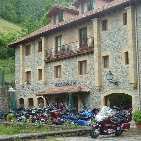 Hotel Cosgaya 2* Baro (Cantabria)